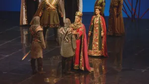 Урок по музика и история в Софийската опера