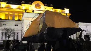 Къмпингуването се връща в парламента