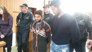 Постоянен арест за мъжете, нападнали 93-годишна жена