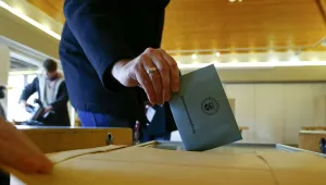 Изпитание за Меркел: Германците избират парламенти в три провинции
