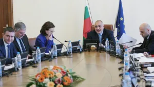 Без „червени номера” за колите на почетните консули у нас