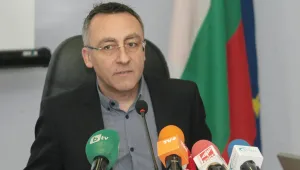 Диян Стаматов: Робинзон Крузо няма да влезе в учебниците