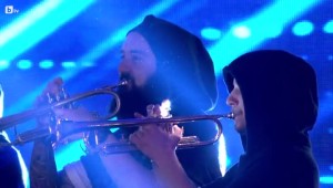 Ексклузивно: цялото изпълнение на уникалните BrazzViliDJ