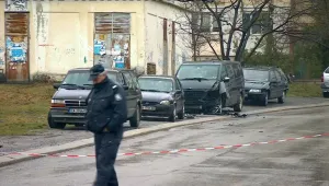 Бус беше взривен в 