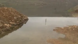 Разрушен преливник на язовир застрашава врачанското село Лесура