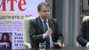 Мехмед Юмер: Реджеп Ердоган си създава външен враг
