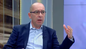 Ваучер за секцио – върхът на вулгаризиране на медицината 