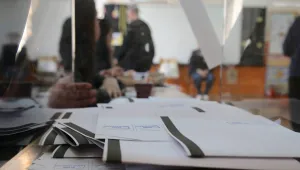 ЦИК: 42,7% е избирателната активност към 17 ч.