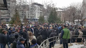 Протестите в защита на задържания пловдивски лекар продължават