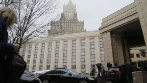 Изгонените от Русия британски дипломати са напуснали Москва