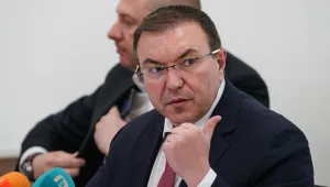 Костадин Ангелов коментира позицията на кандидата за управител на НЗОК Станимир Михайлов
