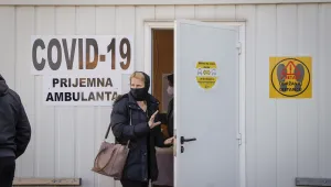 Сърбия въвежда строги мерки срещу COVID-19  