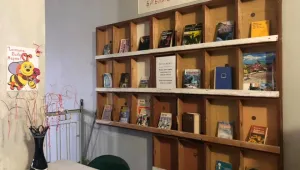 Имате поща, пардон, библиотека – чудесната инициатива на един вход в „Левски Г“
