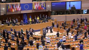 Зеленски пред ЕП: Никой няма да ни пречупи, защото сме украинци (ВИДЕО)