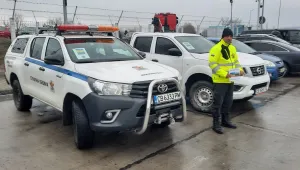 Аварийни екипи на СО помагат на украински бежанци (СНИМКИ)