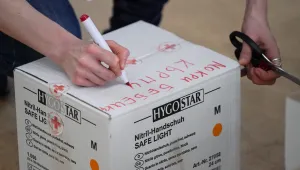 МЗ: Хуманитарна пратка с лекарства и медицински консумативи пътуват към Украйна