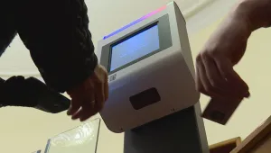 Без зелен сертификат за влизане в НС