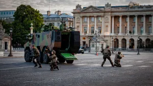 Специален военен отряд ще сваля дронове над Париж по време на Олимпиадата