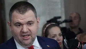 Делян Пеевски: Спрете да се катерите на гърба на ДПС