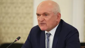 Димитър Главчев за парите за земеделците и миньорите: Тази седмица гасихме два пожара