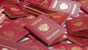 Русия е издала паспорти на украинците, живеещи в завзети територии