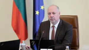 Премиерът Желязков свиква съвещание заради войната по пътищата
