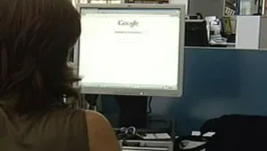 Китай задължава потребителите на интернет да се идентифицират 