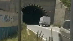 Буря прекъсна осветлението в тунелите на прохода Витиня