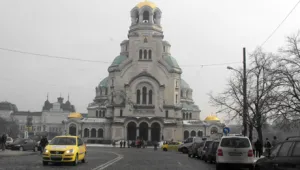 Провеждат първата пешеходна туристическа обиколка на София