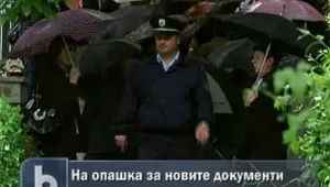 Напрежение на опашките за издаване на лични карти