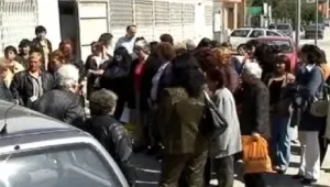 Работници протестират заради неплатени заплати
