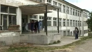 Превърнаха селско училище в обор 
