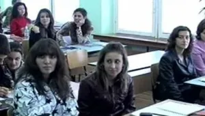  Дават специални стипендии на студенти, за да станат педагози 