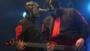 Разследват смъртта на басиста на Slipknot