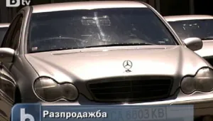  Депутатите ще пестят от командировки и заплати 