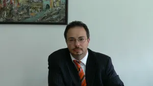 И заместник-министърът на икономиката Марий Косев си отива