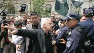 Бой и пожар след митинг на 