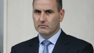 Масов политически призив за оставка на Цветанов