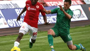 ЦСКА се скъса да пропуска, би Ботев само с 2:0