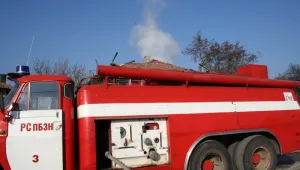 Пожар избухна в гора близо до две ямболски села