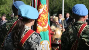 1000 военни ще бъдат съкратени