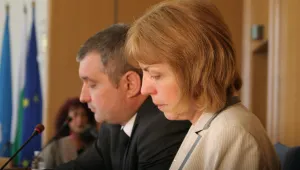 Фандъкова: Няма такова животно като осиновено куче, отглеждано навън