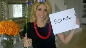 Шакира с 50 млн. фенове във Facebook