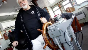 Основателят на Sea Shepherd арестуван в Германия