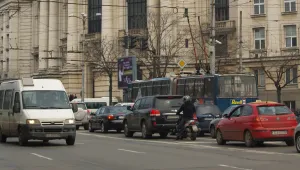 Възпоменателната церемония пред паметника на Апостола променя движението в София