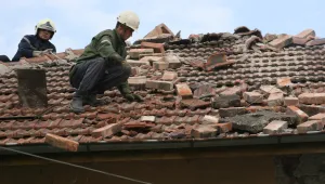 Зима във фургон очаква много перничани, останали без дом