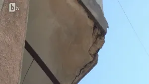 Мазилките на старите сгради - опасни за живота