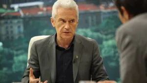 Волен Сидеров: Давам дискретното предложение Каракачанов също да подаде оставка
