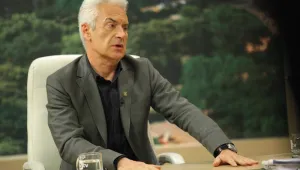 „Атака“ и ВМРО поискаха Валери Симеонов да се извини на патриарх Кирил