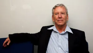 Амос Оз получи наградата 